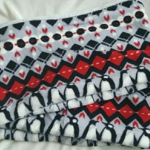 NWT Vera Bradley Fleece Loop Scarf